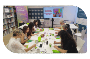 Fotografía del voluntariado durante la actividad por el 11O